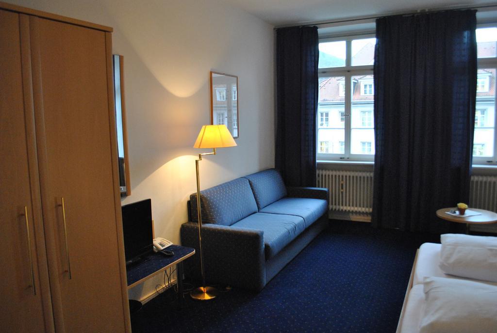 Hotel Am Kornmarkt Heidelberg Dış mekan fotoğraf