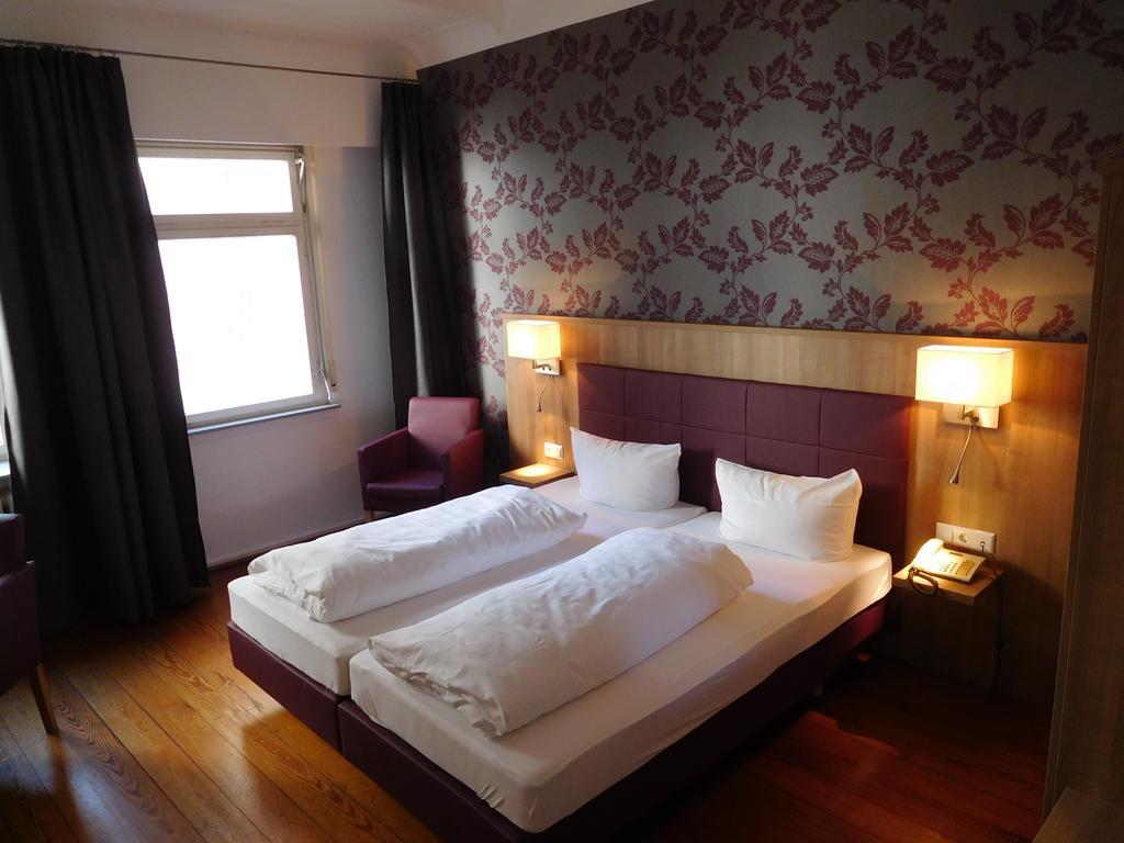 Hotel Am Kornmarkt Heidelberg Dış mekan fotoğraf