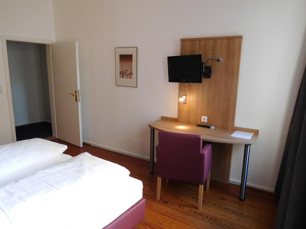 Hotel Am Kornmarkt Heidelberg Dış mekan fotoğraf